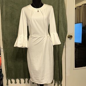 White bell sleeve dress nwt